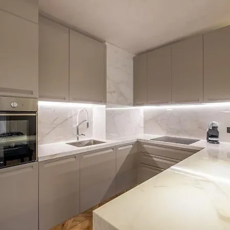 Sofapart Stylish & Fancy Place With 1 Bdr Apartment