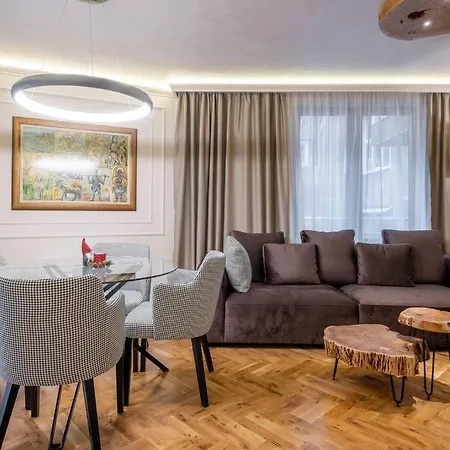 Apartment Sofapart Stylish & Fancy Place With 1 Bdr